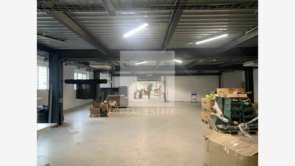 Vente local d'activités 2005m² à Villeurbanne