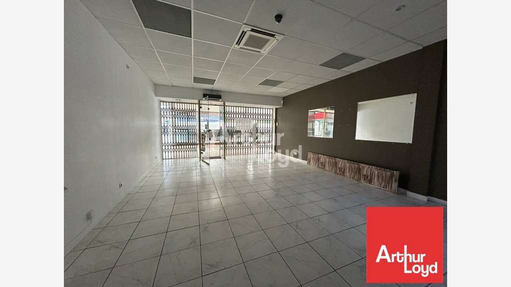 Local commercial à vendre Poitiers CC Trois Cités