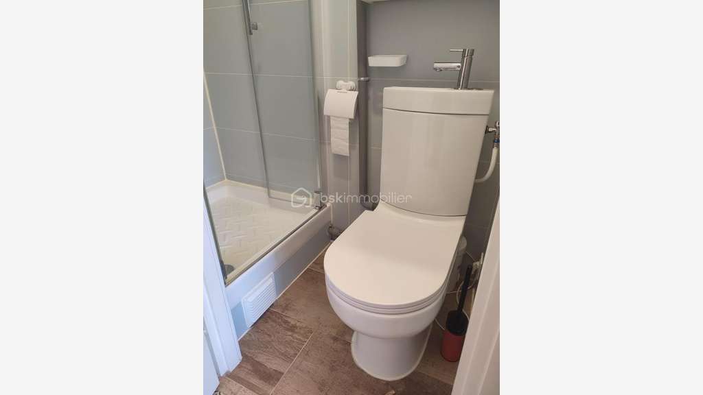Atelier aménagé 1174m² à Châtenay-Malabry
