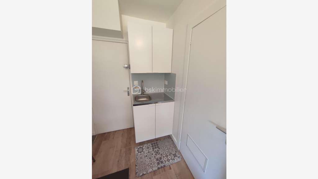 Atelier aménagé 1174m² à Châtenay-Malabry