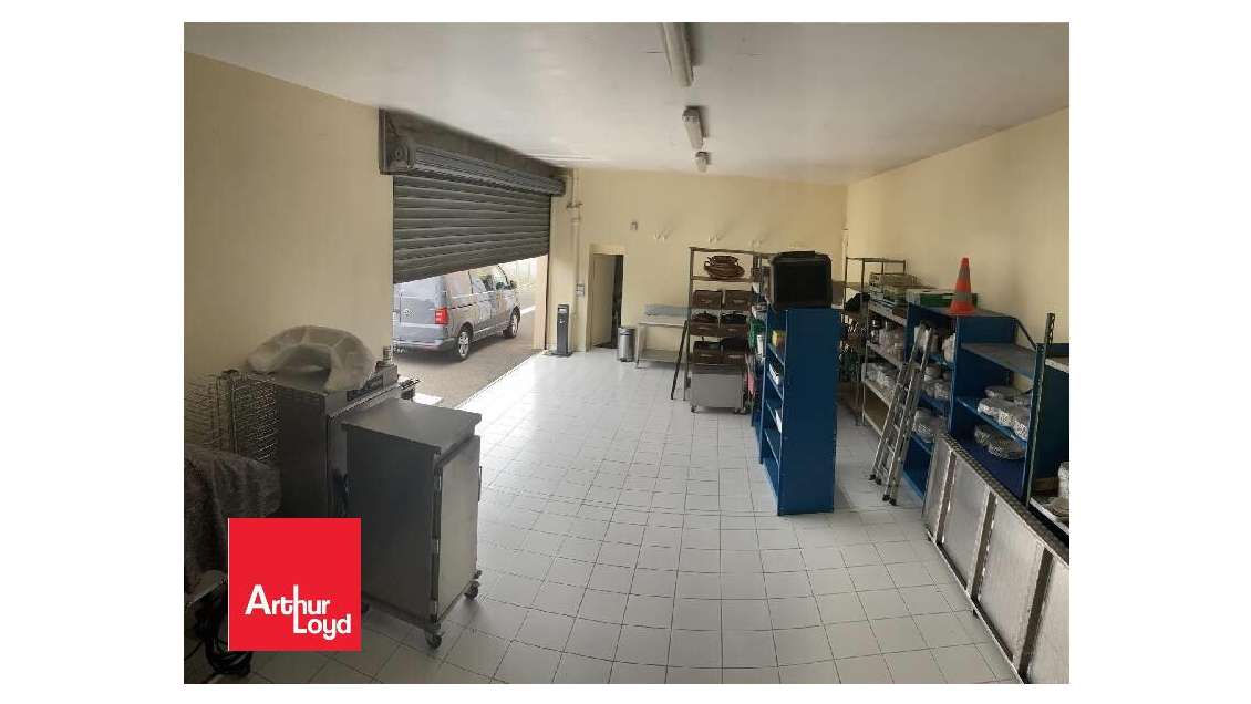 A vendre local commercial de 120m² à Châteaudun