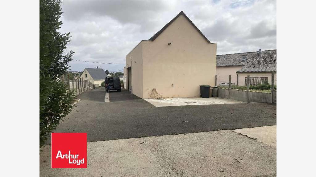 A vendre local commercial de 120m² à Châteaudun