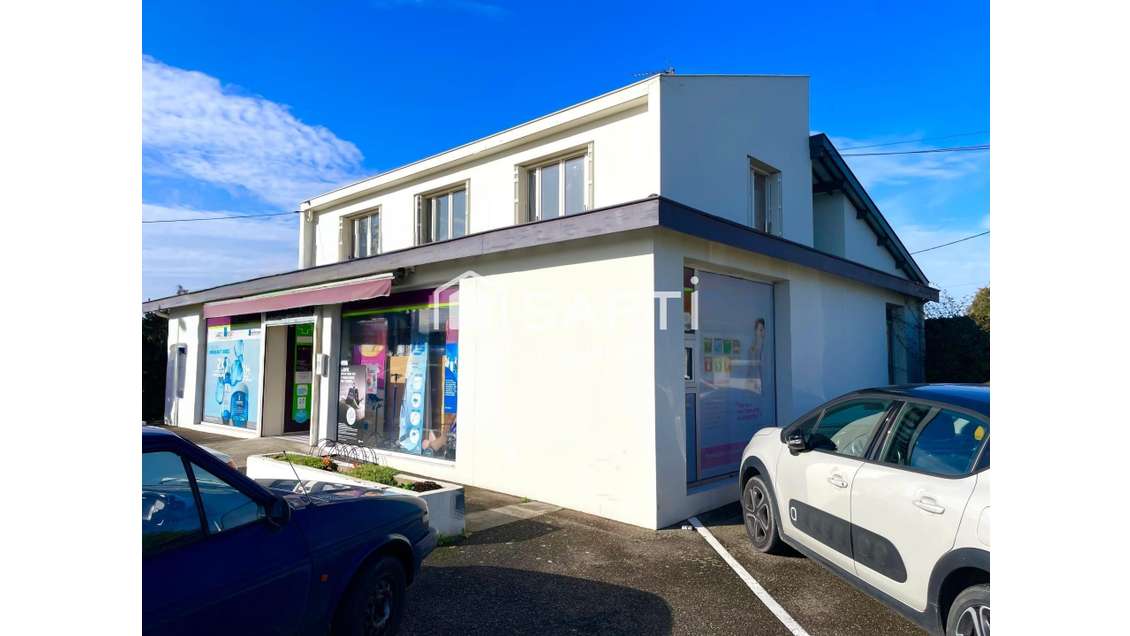 Local 190m² avec parking 10 places à Marmande