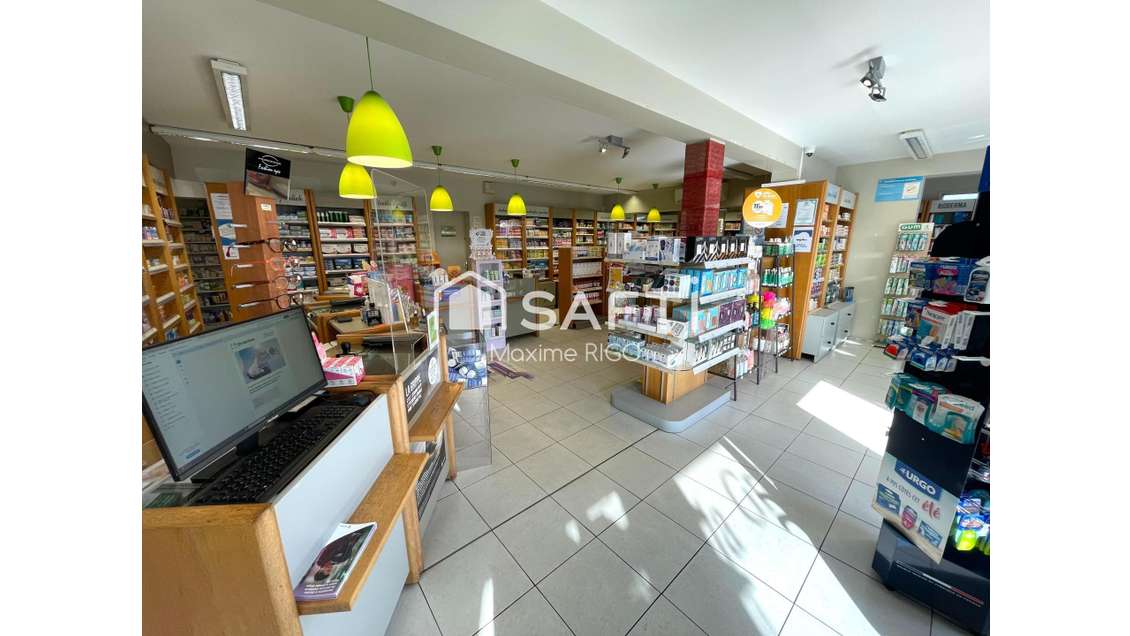 Local 190m² avec parking 10 places à Marmande