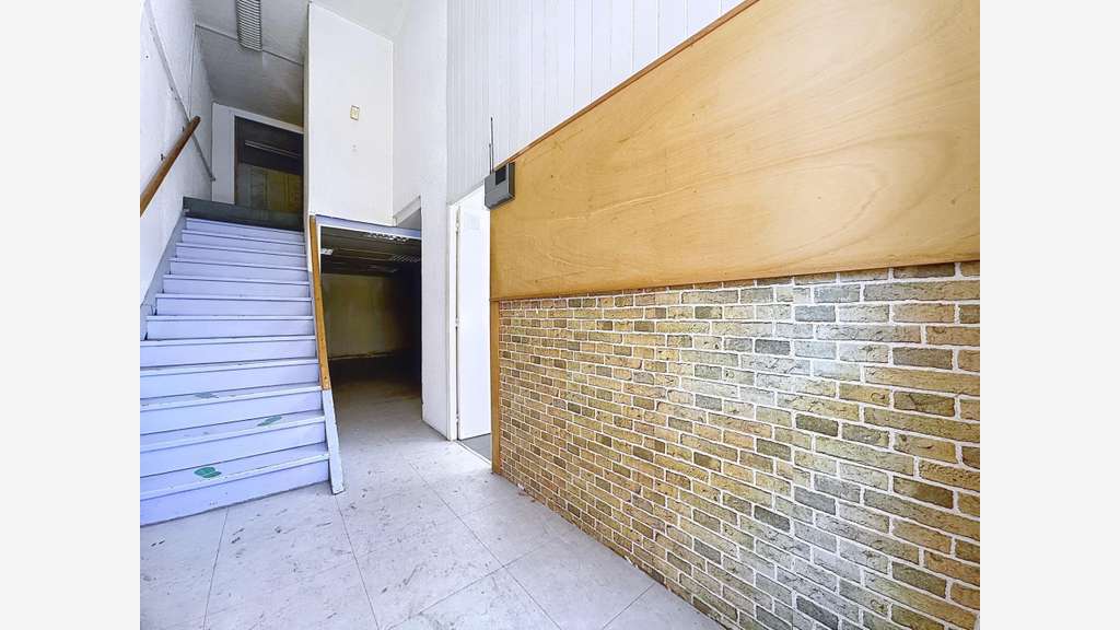Murs local 88m² à vendre à l'entrée de Voiron