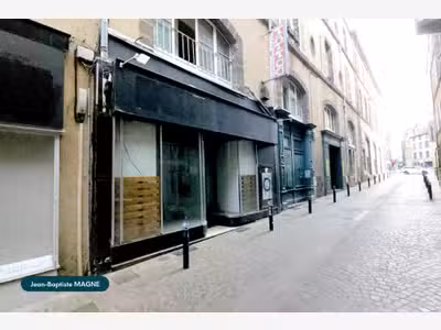 Vente local rue Sainte-Claire à Clermont-Ferrand