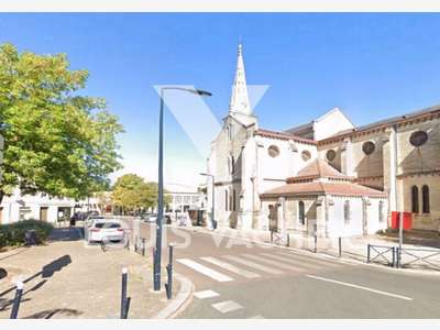 Vente local commercial 95m² à Bordeaux Ch. Delmas