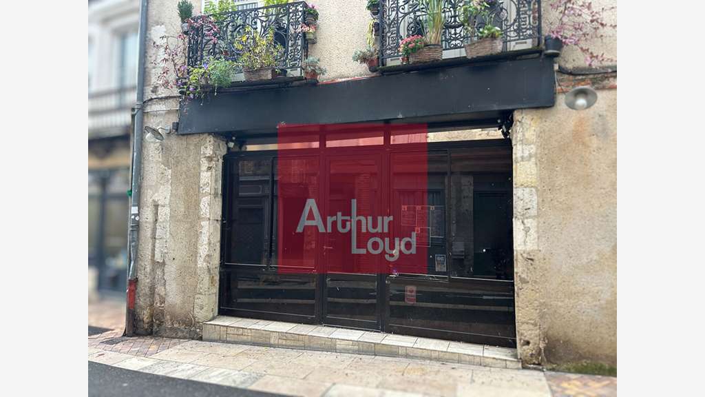 Vente local commercial 130m² centre ville Agen