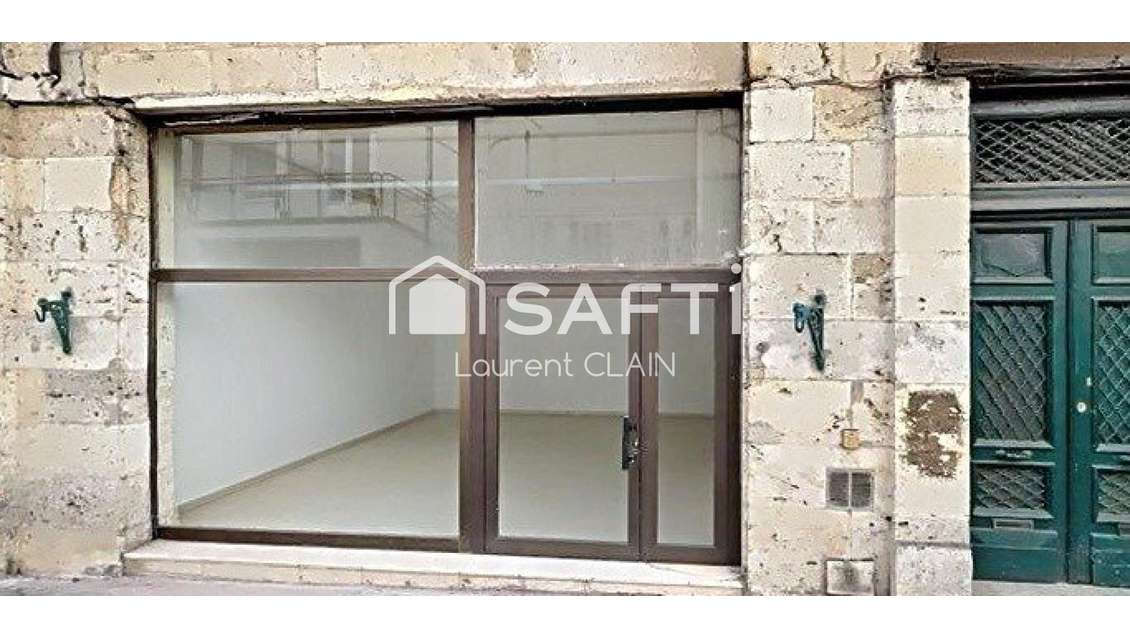 Vente local commercial 70m² rue passante à Agen