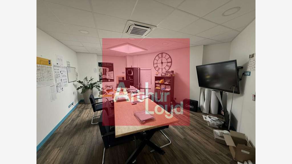 AGEN - LOCAL COMMERCIAL à vendre