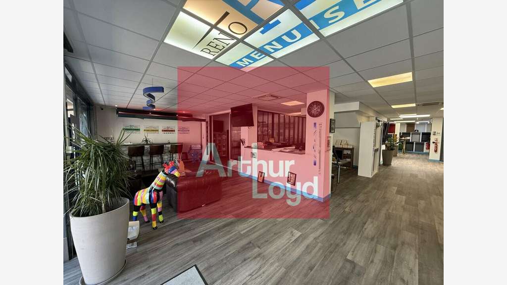 AGEN - LOCAL COMMERCIAL à vendre
