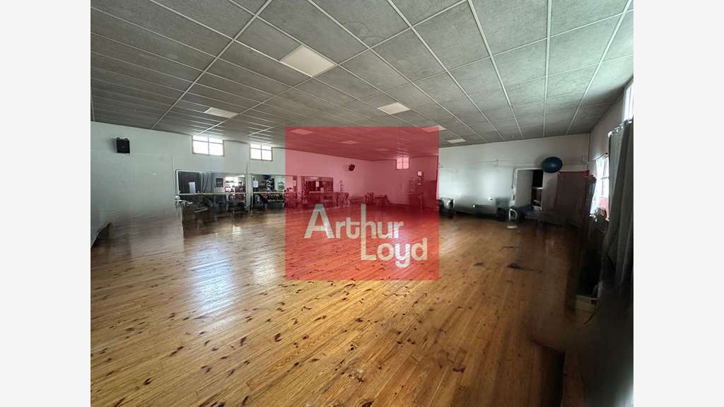 Bien atypique hyper centre Agen 437 m2