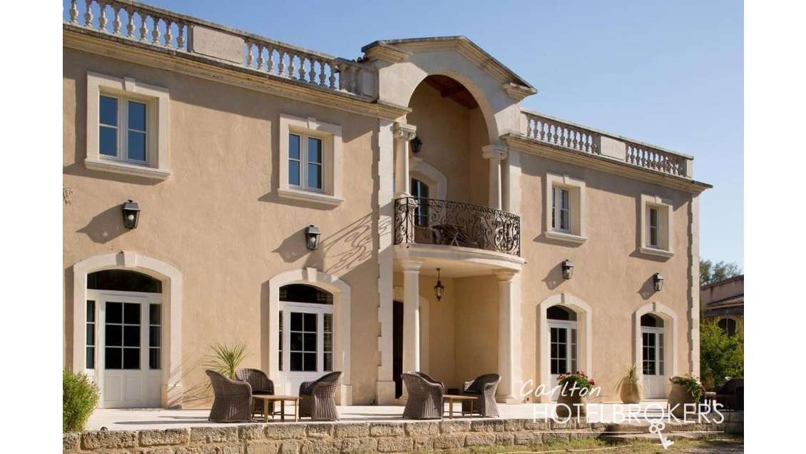 Vente hôtel pavillonnaire  en Camargue