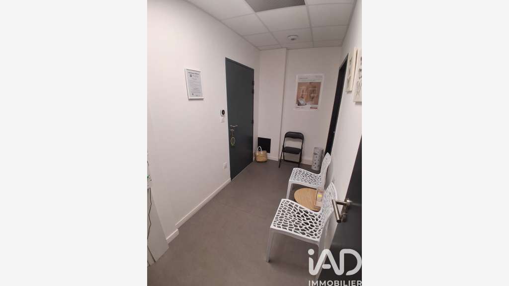 Vente murs commerciaux 35m² à Aigues-Mortes