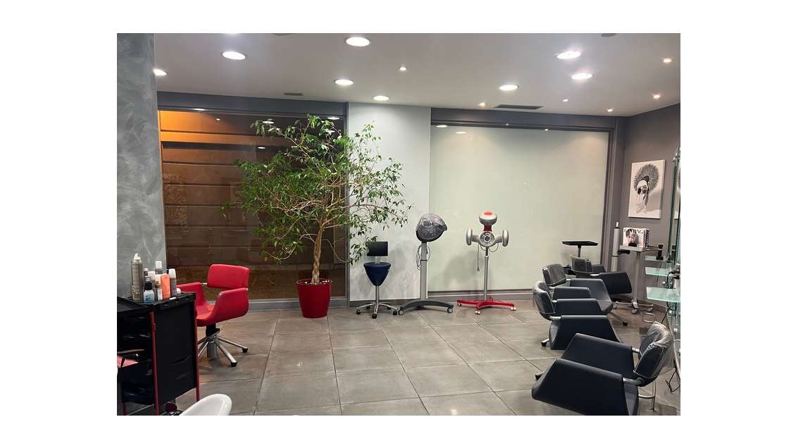 A vendre local commercial 65m² à Aix les Bains