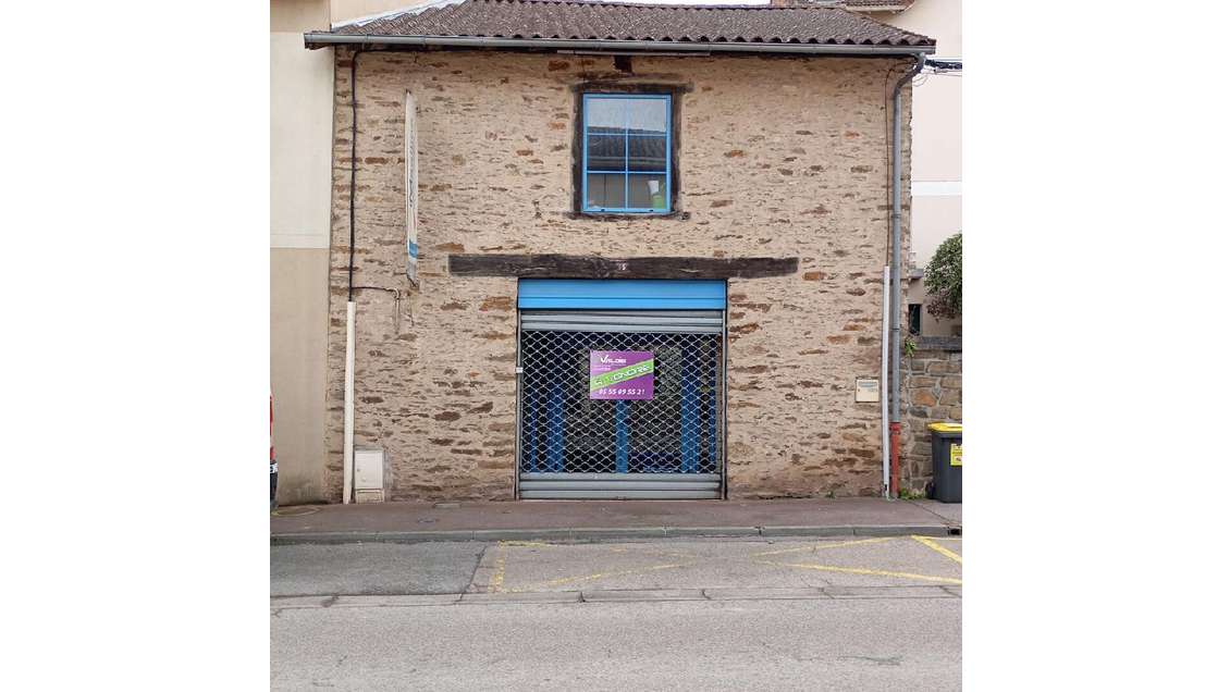 AV local cial 138m² terrain 344m² à Aixe/Vienne