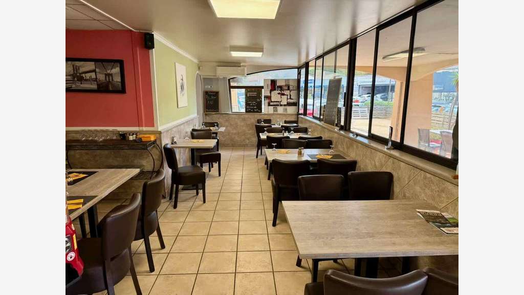 Vente local commercial brasserie 113m² à Ajaccio