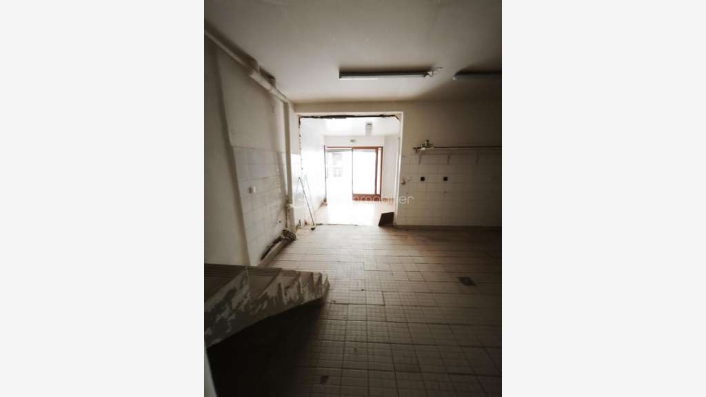 Vente local commercial 65m² secteur Verdon
