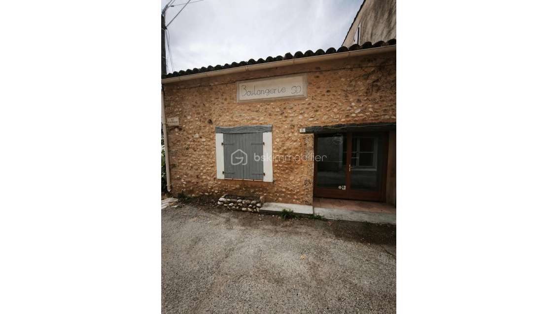 Vente local commercial 65m² secteur Verdon