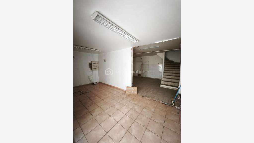 Vente local commercial 65m² secteur Verdon