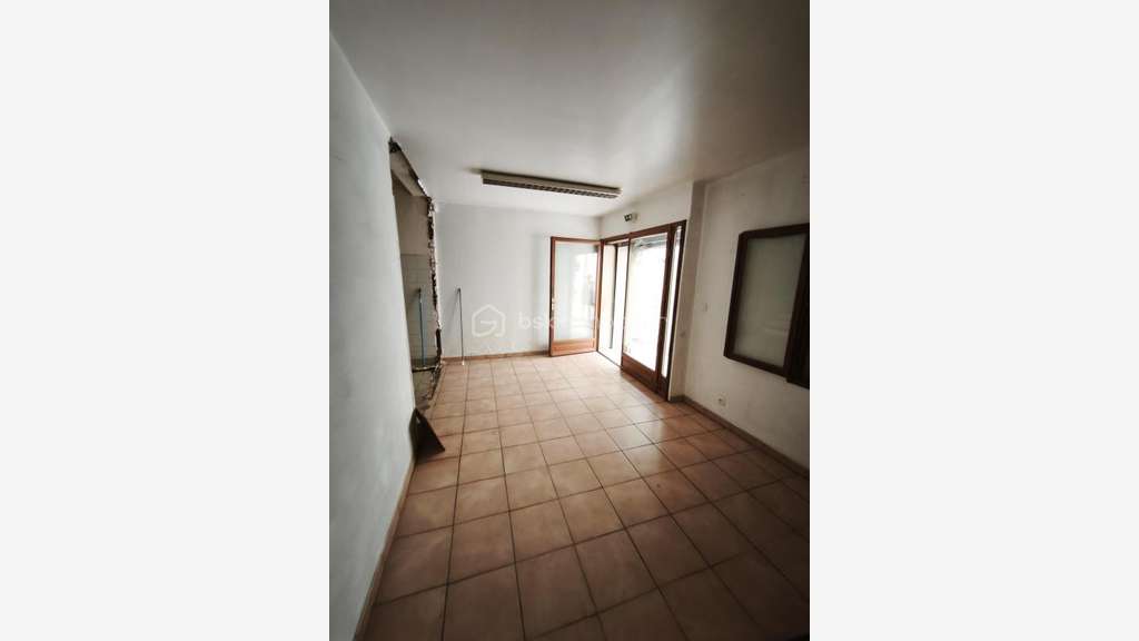 Vente local commercial 65m² secteur Verdon