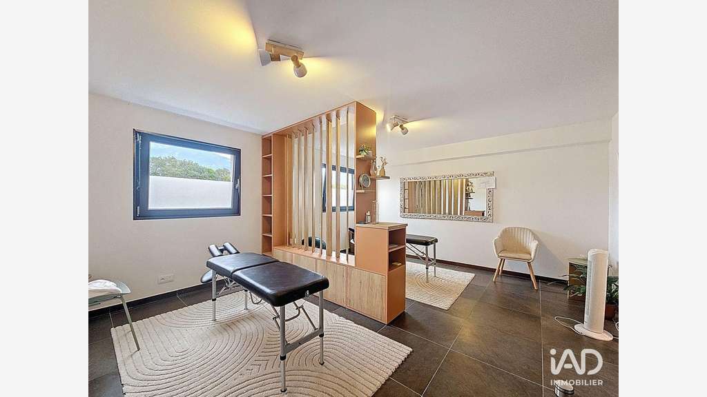 Vente murs commerciaux 160m² Pays Rochois-Amancy