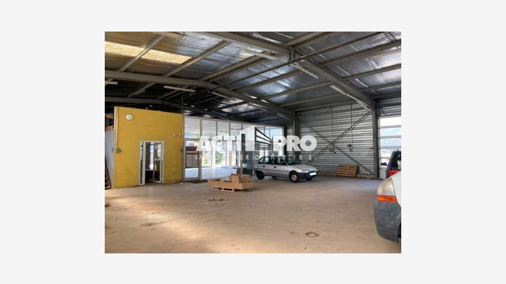 Vente local d'activité de 450m² à Amélie-Les-Bains
