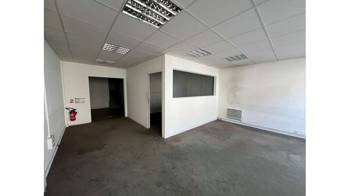 Local commercial à vendre à Angoulême Victor Hugo