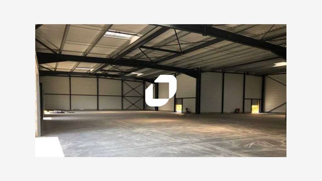 Vente Local commercial 2171m² Anse
