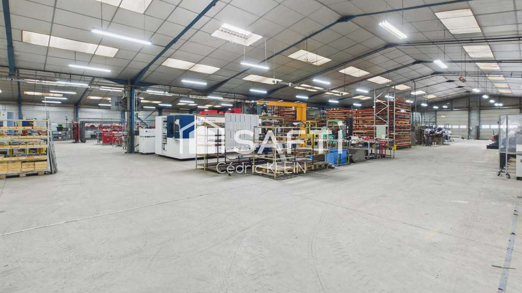 Vente local industriel avec terrain à Ardentes