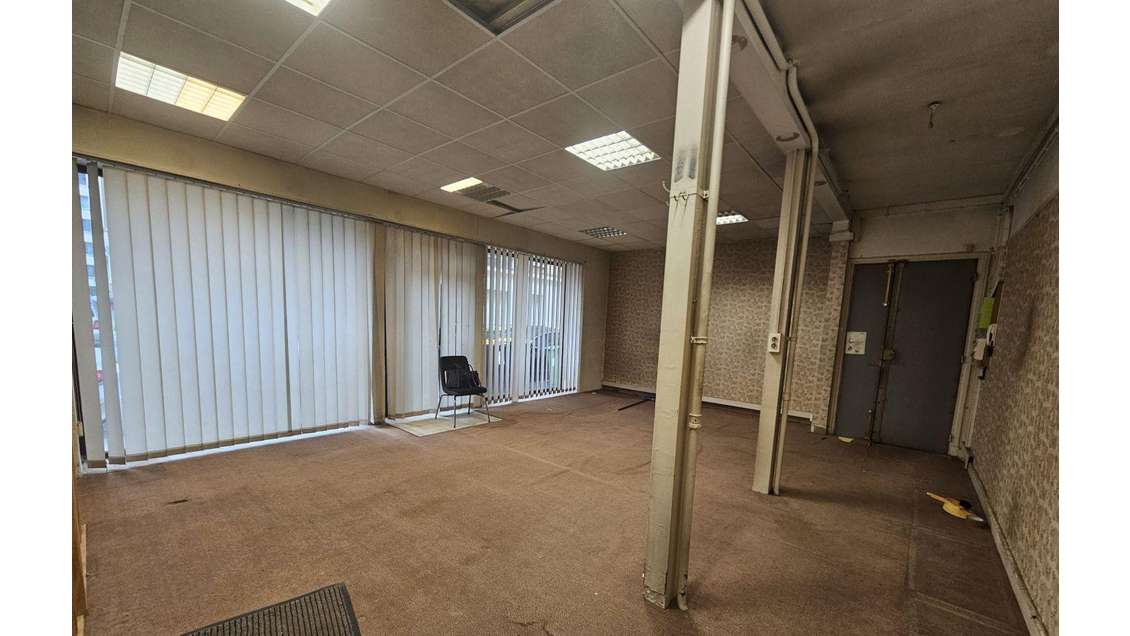 Vente local commercial 70m² à Asnières-sur-Seine