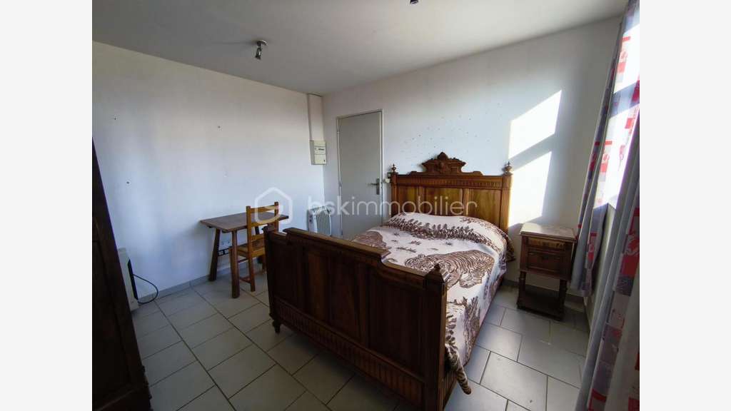 Local 170m² avec fort potentiel à Athée-sur-Cher