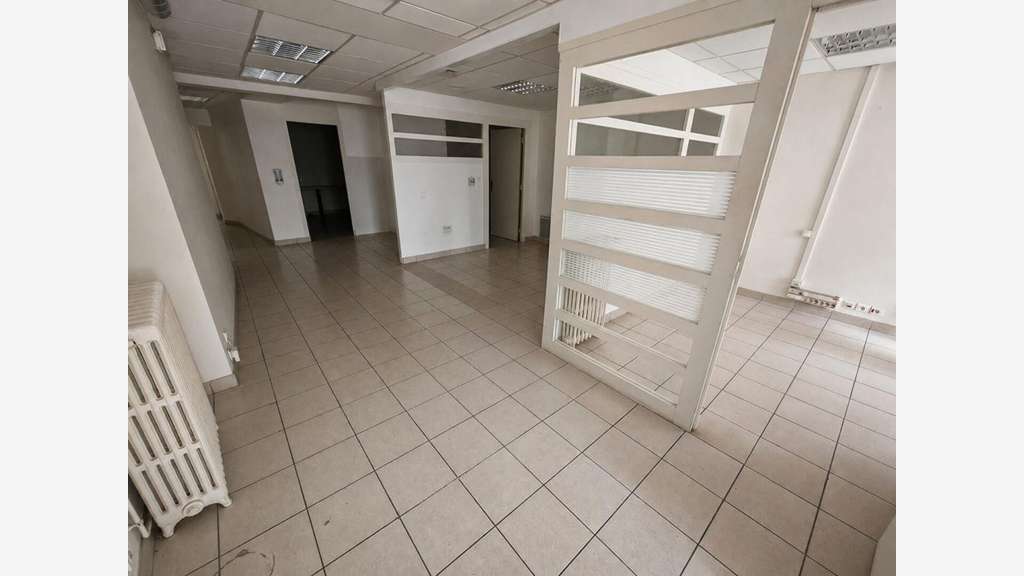 Vente immeuble mixte 160m² centre Aubigny-sur-Nère
