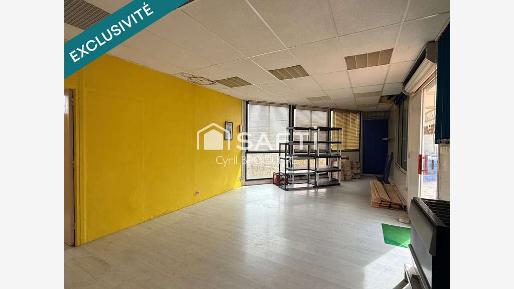 Vente local commercial 200m² à Auch