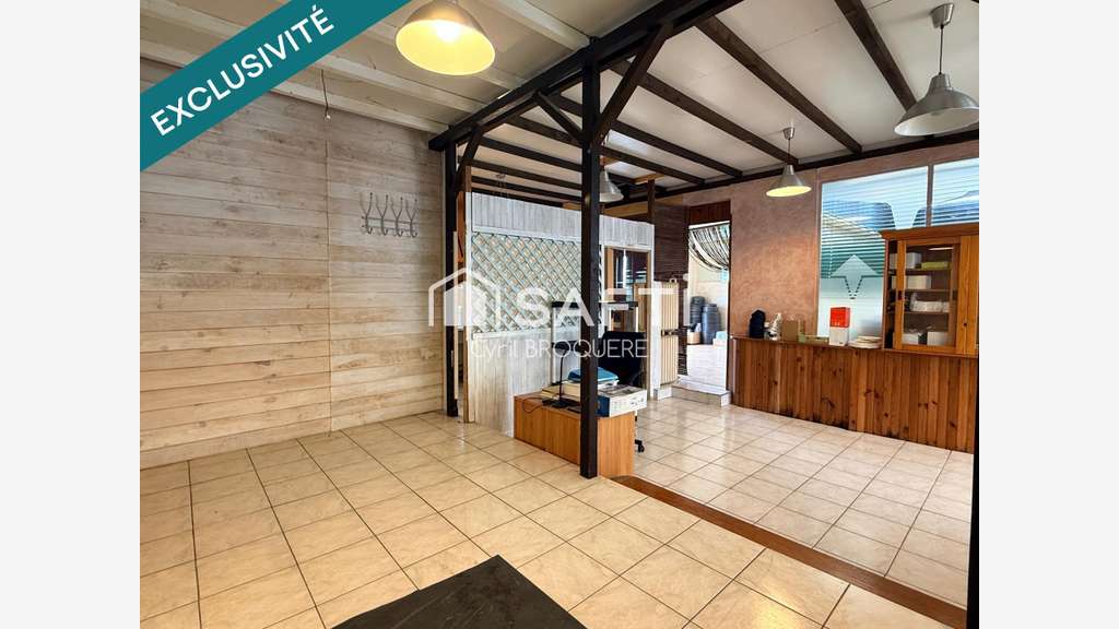 Vente local commercial 200m² à Auch