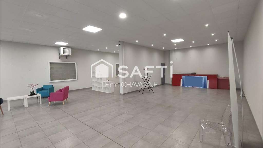 Vente local commercial 432m² proche Montbéliard