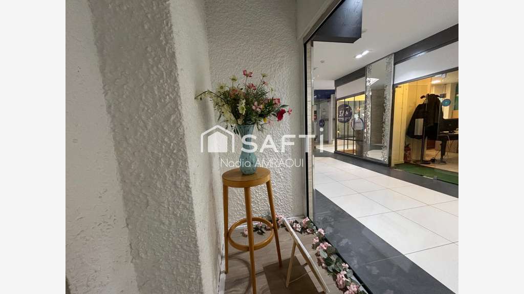 Vente murs commerciaux 40m² hyper centre d'Auray