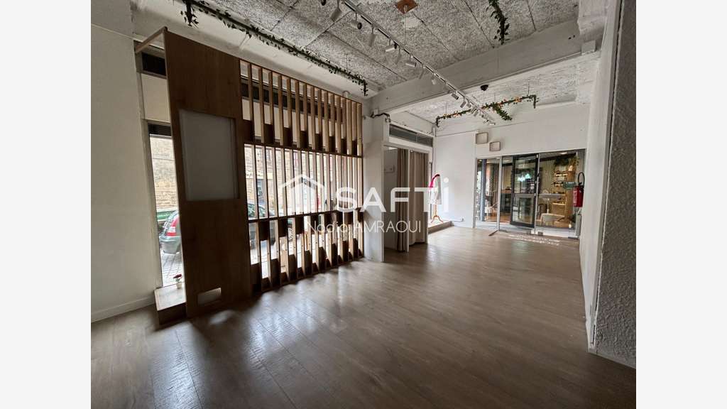 Vente murs commerciaux 40m² hyper centre d'Auray