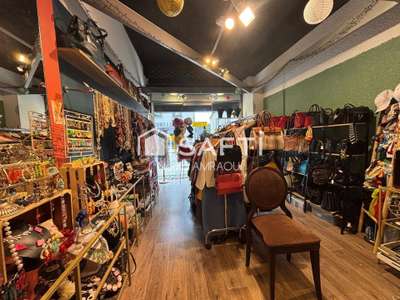 Vente Murs commerciaux 27m² en Hyper centre Auray