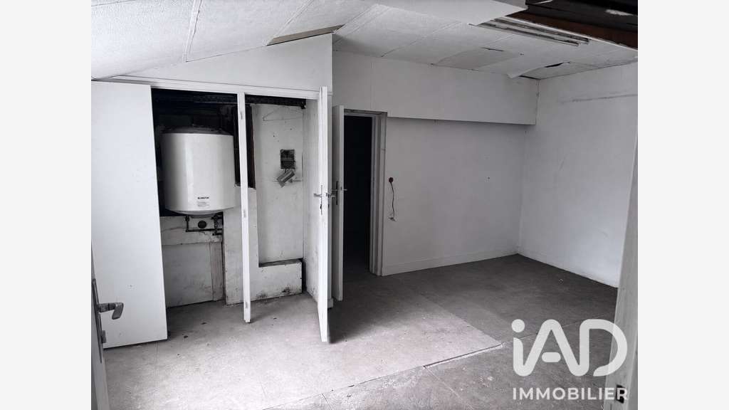 Vente local 1103m² à Auvers-sur-Oise