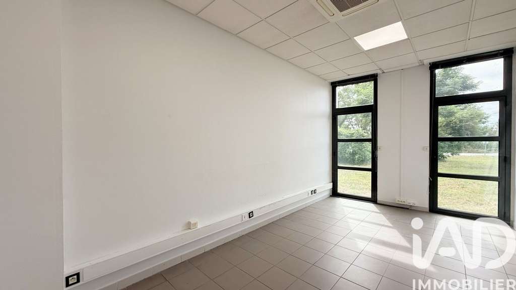 Vente murs commerciaux 238m² Agroparc, Montfavet