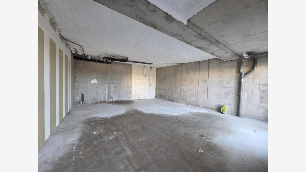 LOCAL COMMERCIAL A VENDRE proche ANGERS