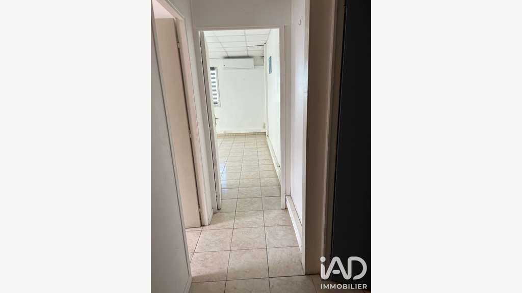 Vente local commercial à Baie-Mahault Jarry 