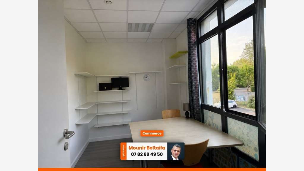 Vente local d'activité 260m² Bailly-Romainvilliers