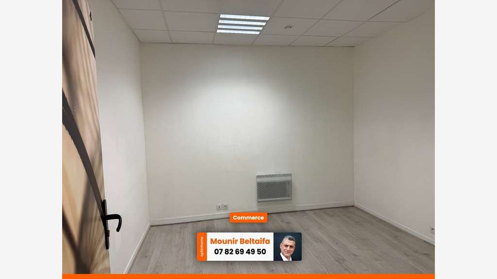 Vente local d'activité 260m² Bailly-Romainvilliers