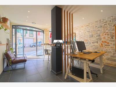 Local commercial / bureaux