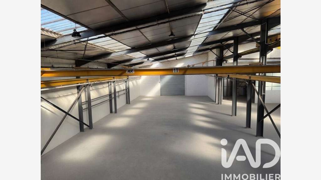 Vente bâtiment professionnel à Beaupréau-en-Mauges