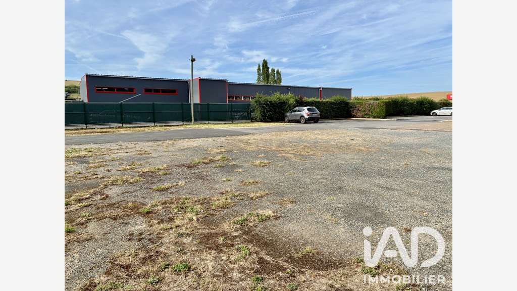 Vente ensemble commercial de 710m² à Beauvais
