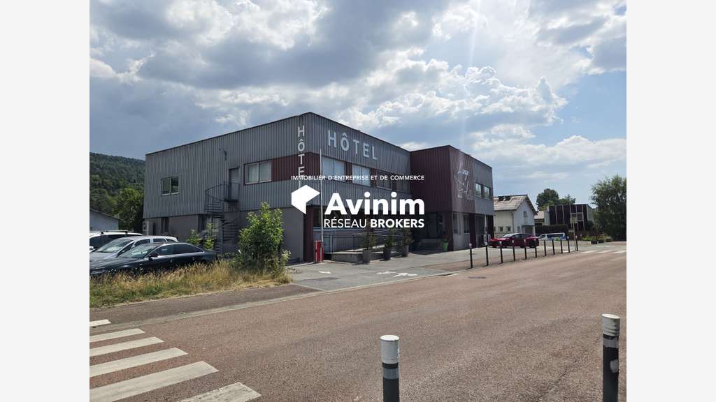 Investissement hôtelier – murs commerciaux loués  