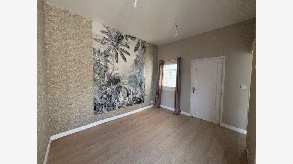 Vente local commercial et appartement T3 à Berck